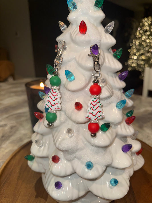 Christmas Tree Cake Keychain🎄
